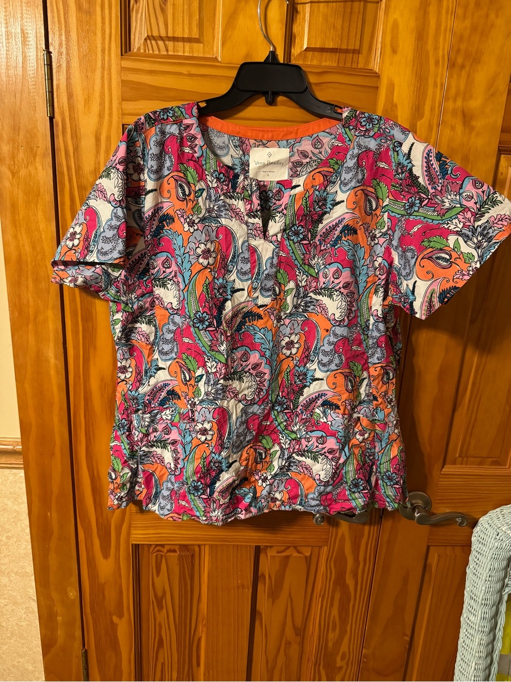 Vera Bradley Pink, Orange & Blue Paisley Short Sleeve Scrub Top